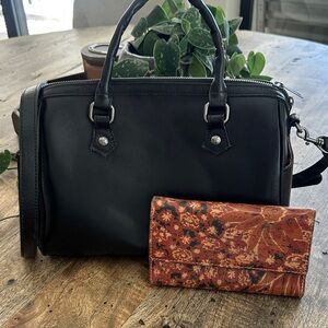 Patricia Nash Black Bag and Wallet Set.
